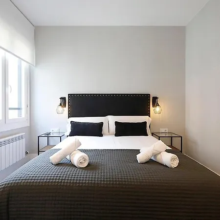 Con Parking A 15 De La Playa アパート *