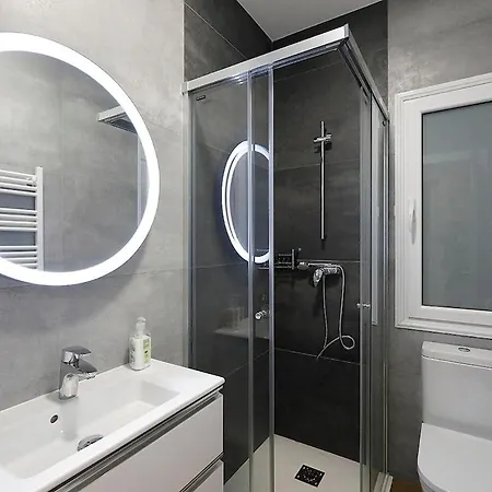 アパート Con Parking A 15 De La Playa サン・セバスティアン