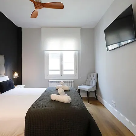 Con Parking A 15 De La Playa アパート *