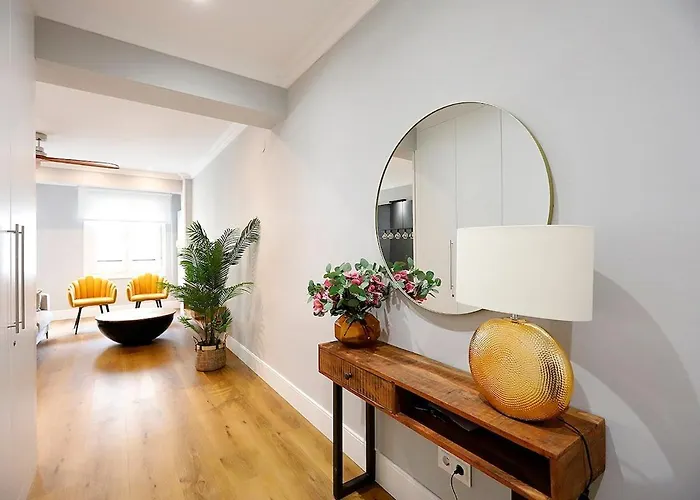 Con Parking A 15 De La Playa Апартаменты