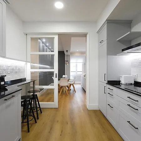 Con Parking A 15 De La Playa Διαμέρισμα Σαν Σεμπαστιάν