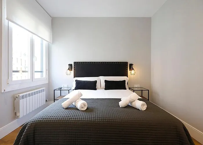 Con Parking A 15 De La Playa Apartment *